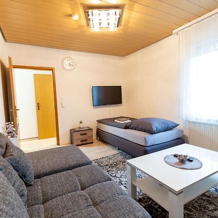 Hochrhein Ferienwohnung 阿尔布鲁克 外观 照片