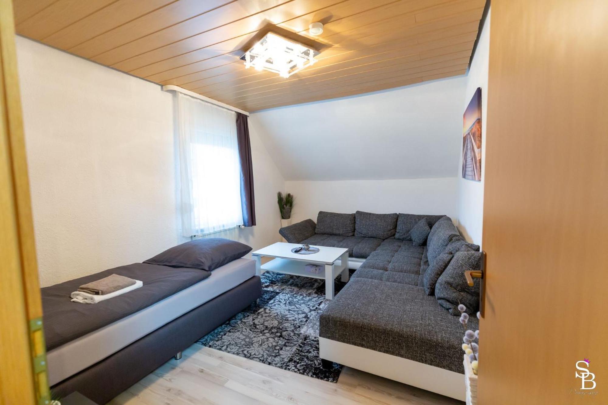 Hochrhein Ferienwohnung 阿尔布鲁克 外观 照片
